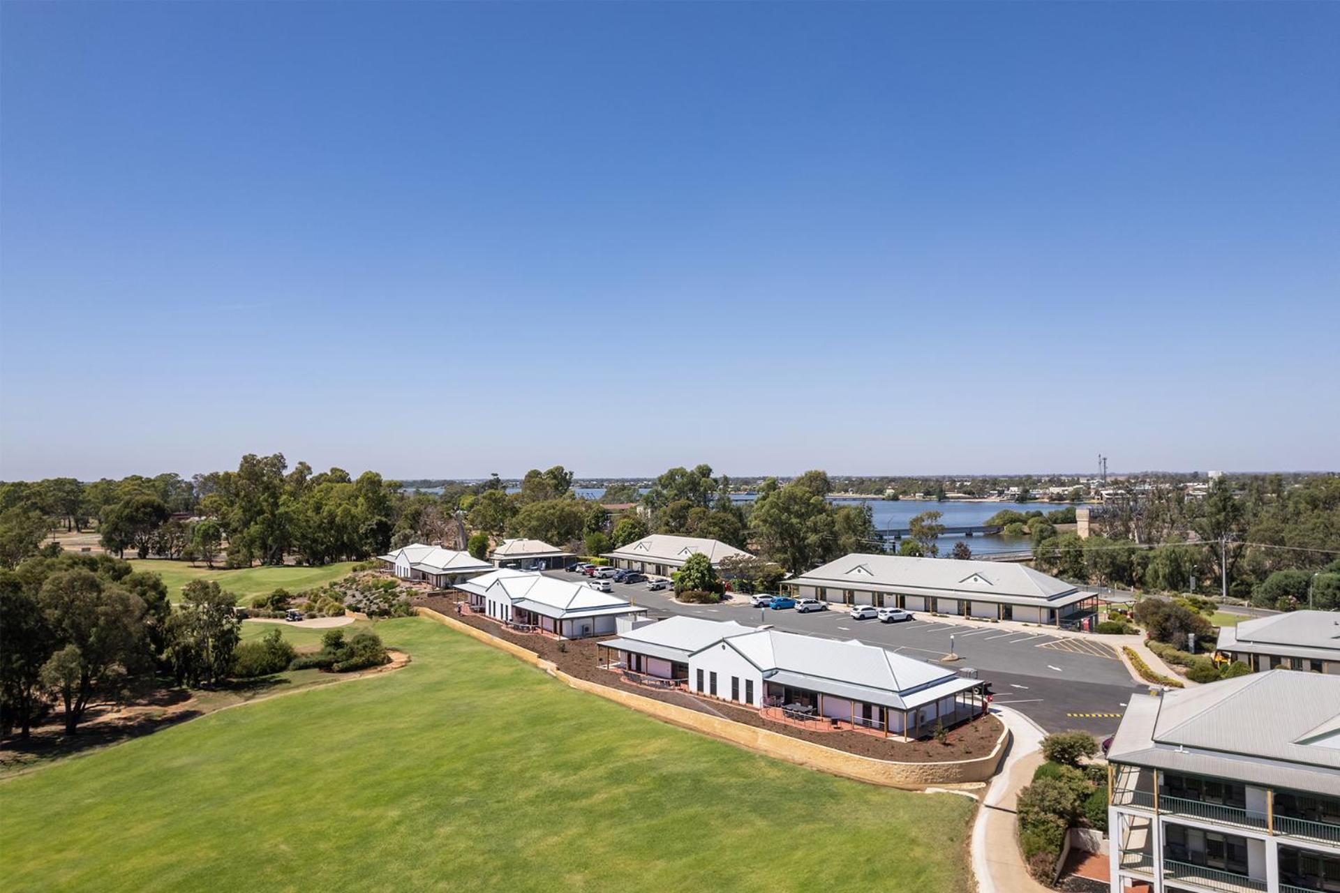 Hotel Yarrawonga Mulwala Golf Club Exterior foto The Lakes College, 2017
